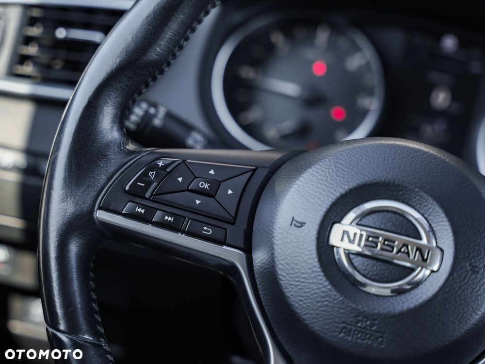 Nissan Qashqai 1.5 dCi N-Connecta - 38