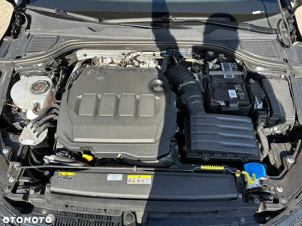 Volkswagen Golf - 29