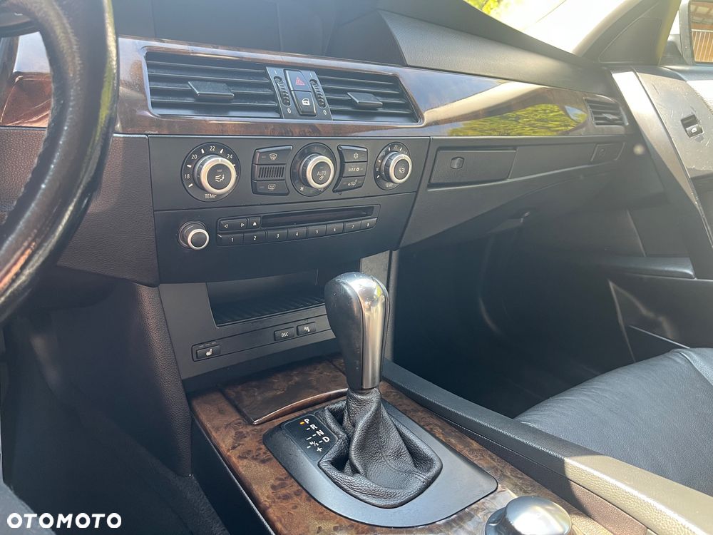 BMW Seria 5 - 14