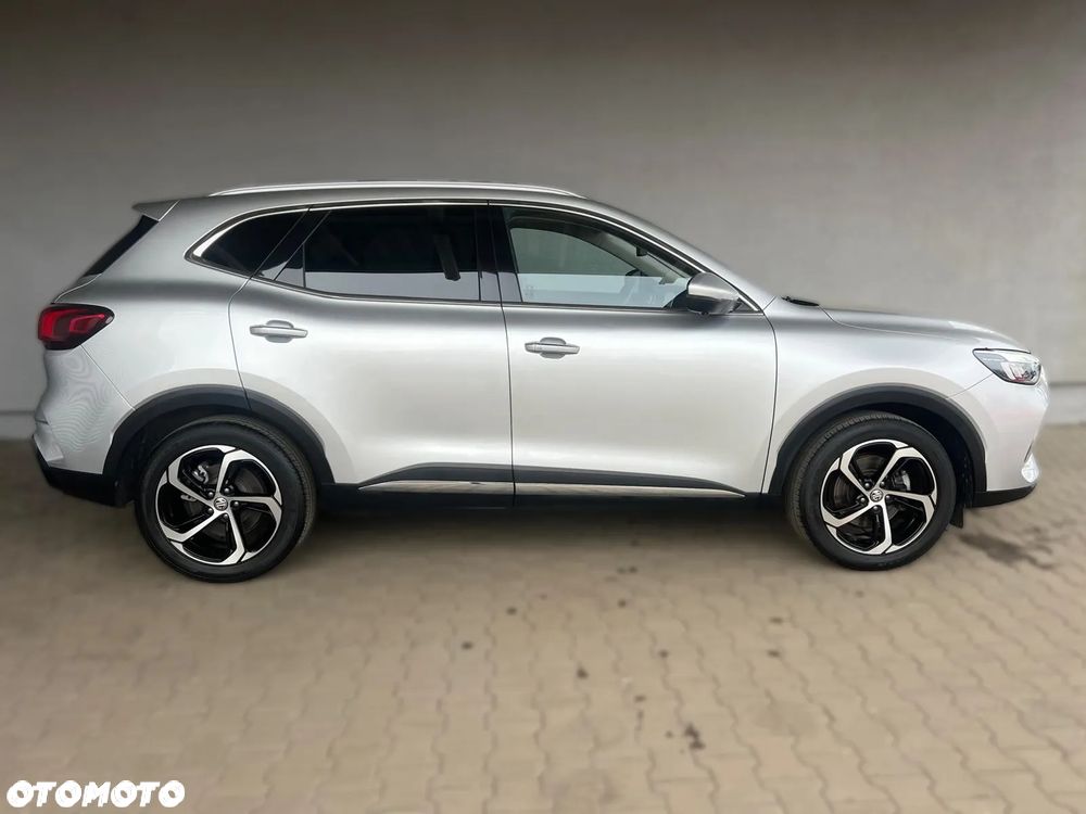 MG HS 1.5 T-GDI Exclusive - 8
