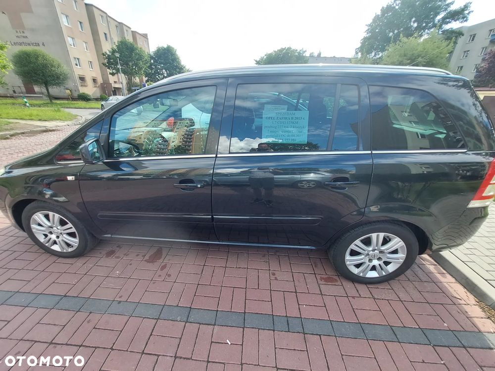Opel Zafira 1.7 CDTI Cosmo - 2