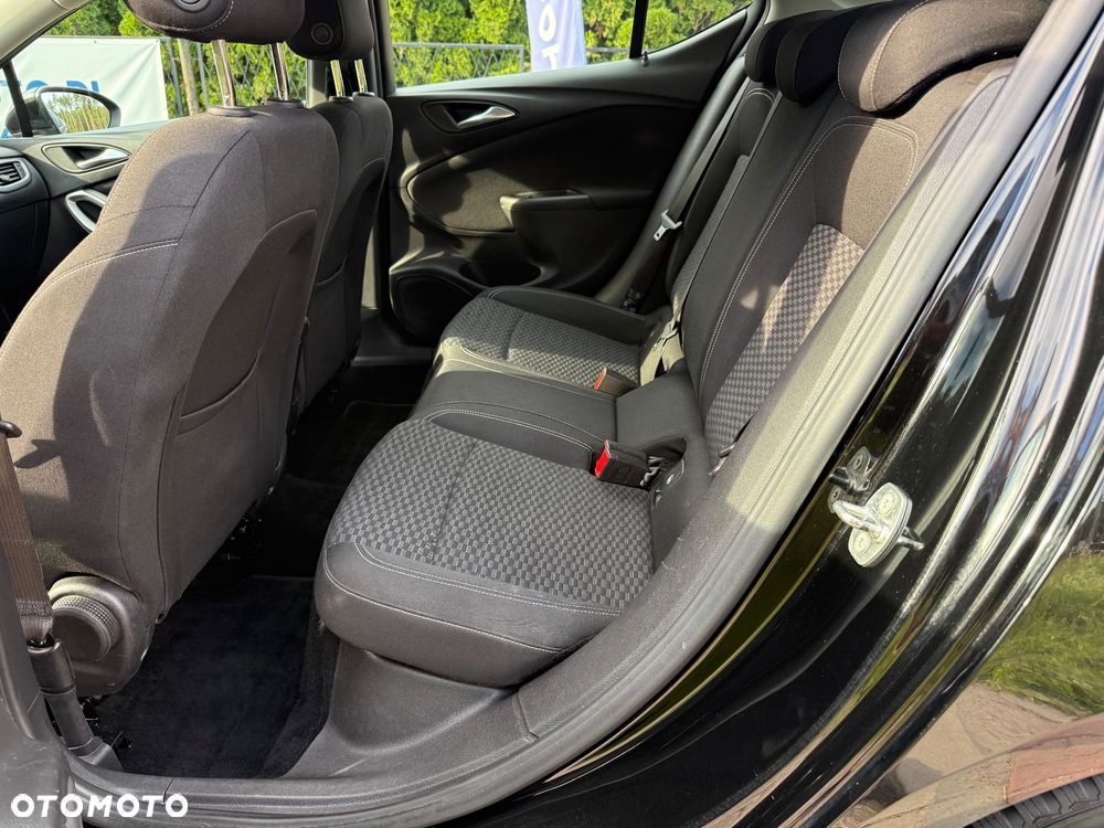 Opel Astra 1.4 T GPF Dynamic - 9