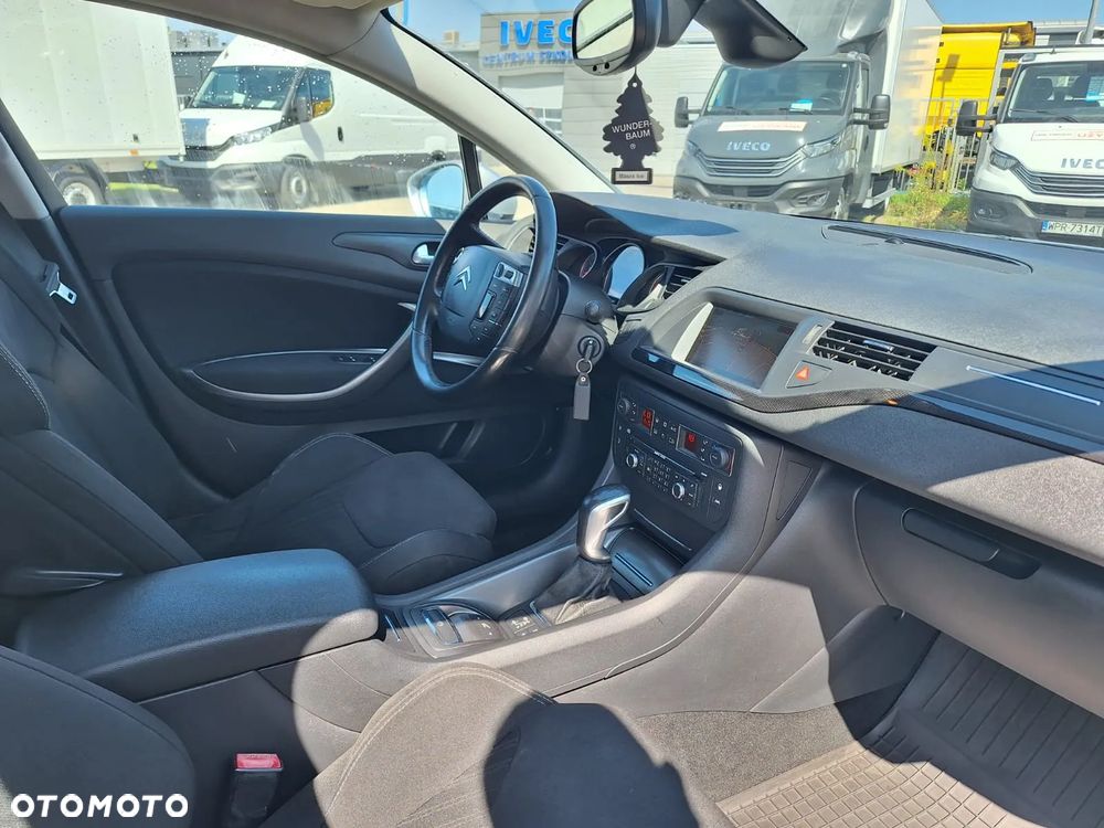 Citroën C5 2.0 HDi Exclusive Equilibre Navi - 15