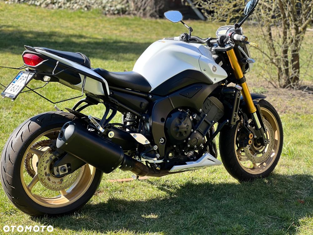 Yamaha FZ8 - 14