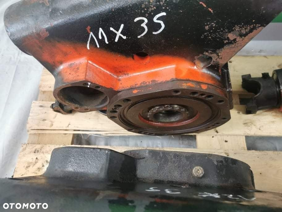 Manitou MT 1337 {Wałek ataku Koło talerzowe Spicer 11X35} - 10