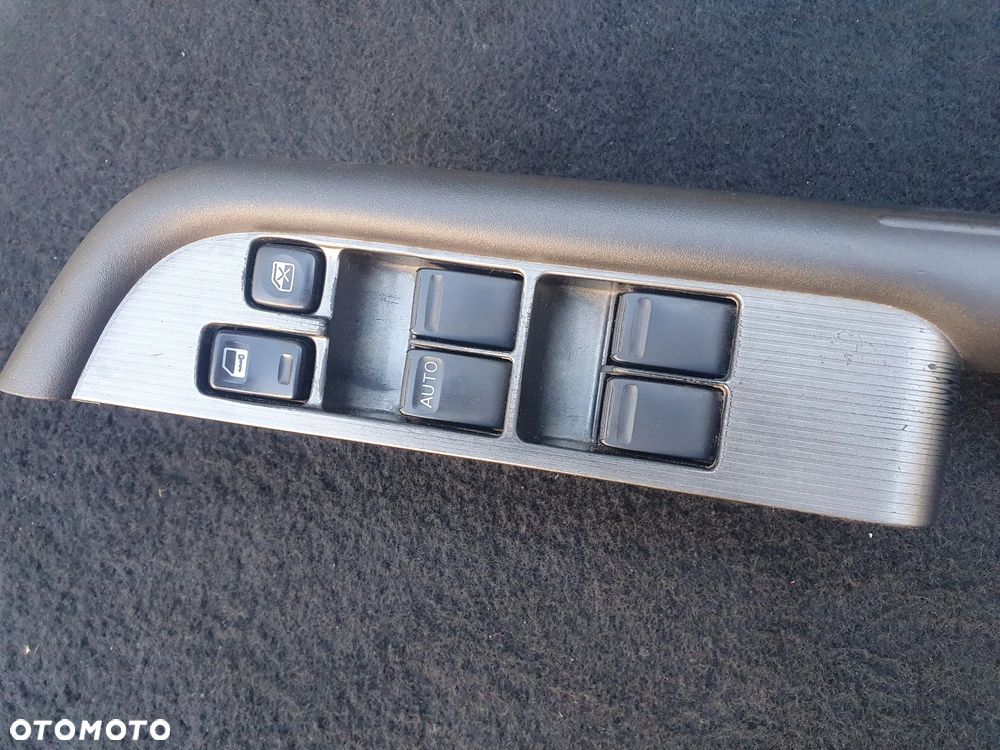 Nissan X-trail T30 panel przełącznik szyb Europa + RĄCZKA EUROPA - 4