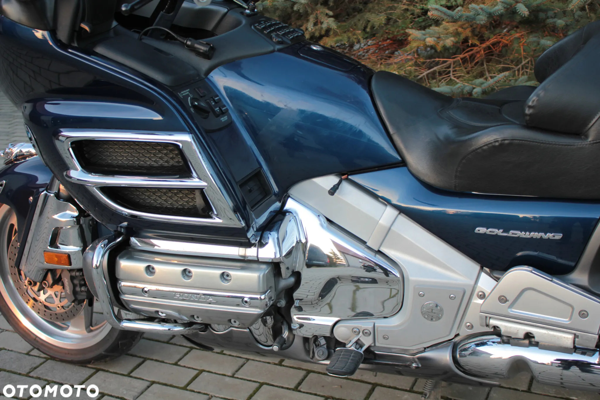 Honda GL - 33
