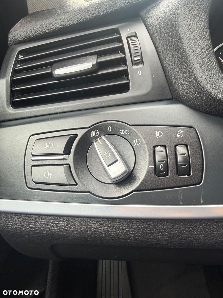 BMW X3 xDrive20i xLine - 27
