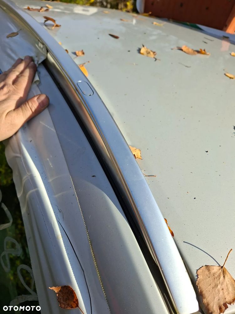 Mazda cx-30 relingi dachowe kompletne.  Idealne - 2