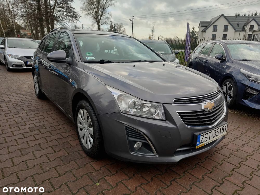 Chevrolet Cruze 1.6 LT - 2