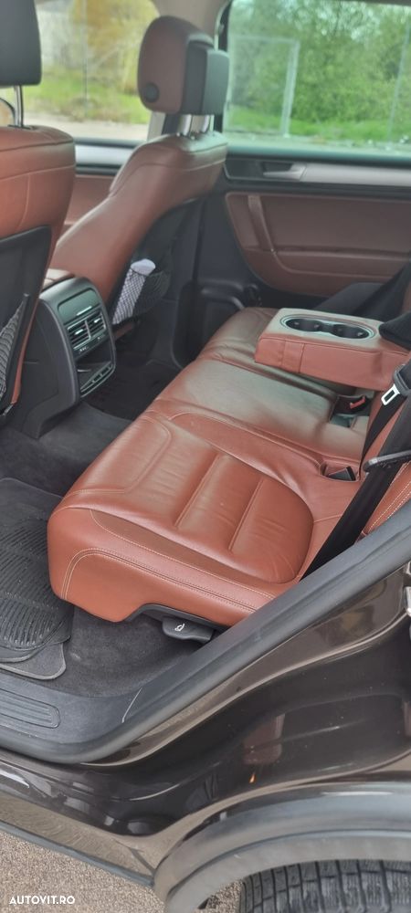 Volkswagen Touareg - 13