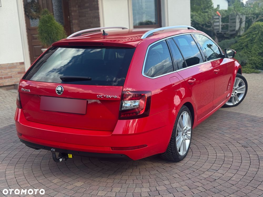 Skoda Octavia Combi 1.6 TDI DSG Premium Edition - 11