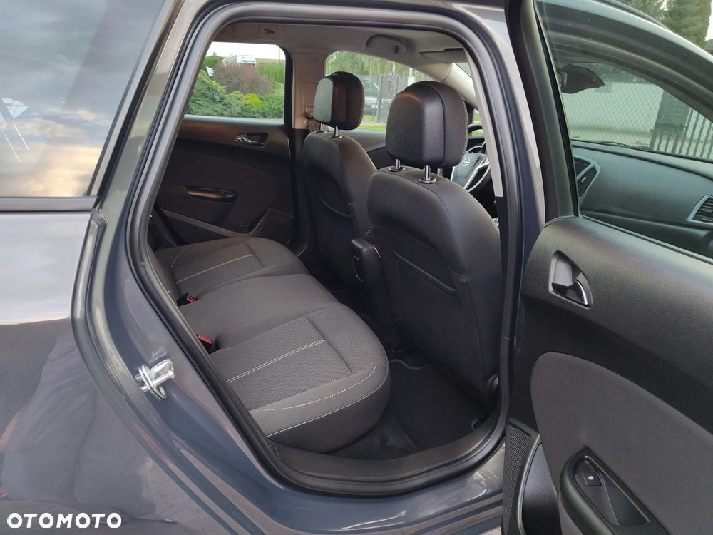 Opel Astra 1.7 CDTI ecoFLEX - 12