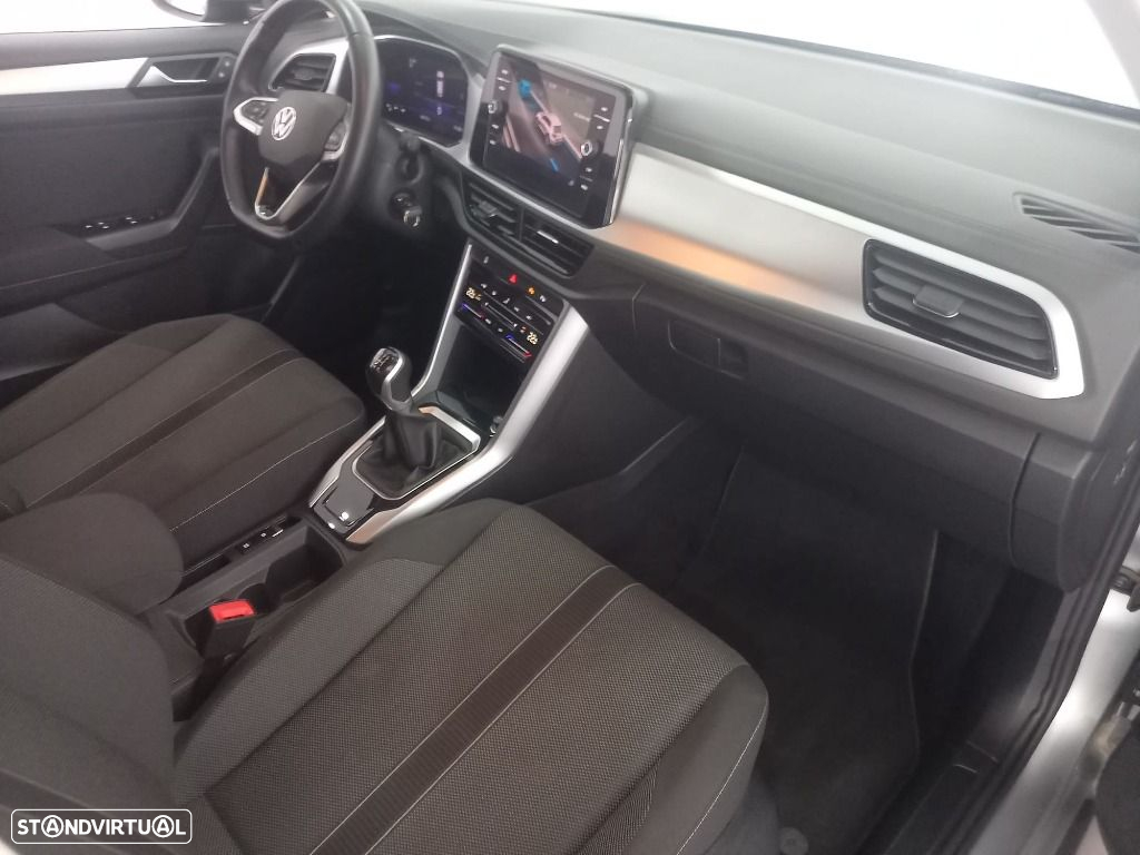 VW T-Roc 1.0 TSI Urban - 14