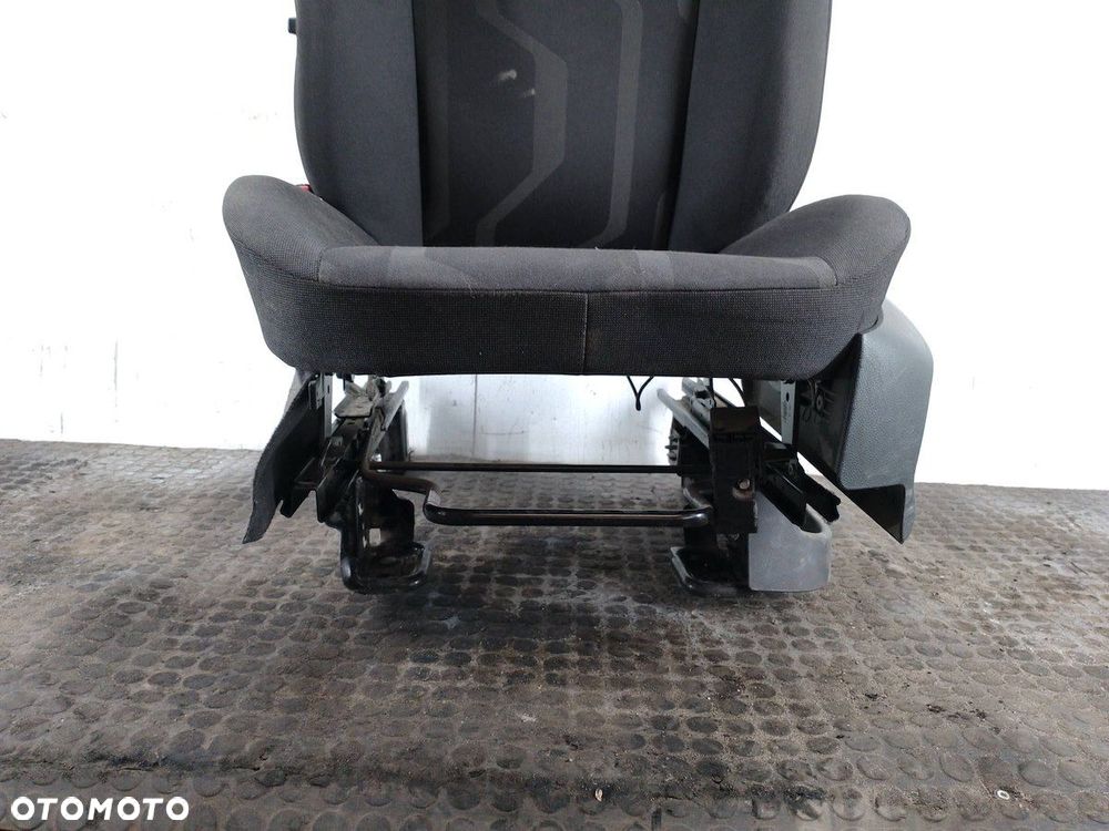 FOTEL LEWY KIEROWCY FORD TRANSIT CONNECT II - 6
