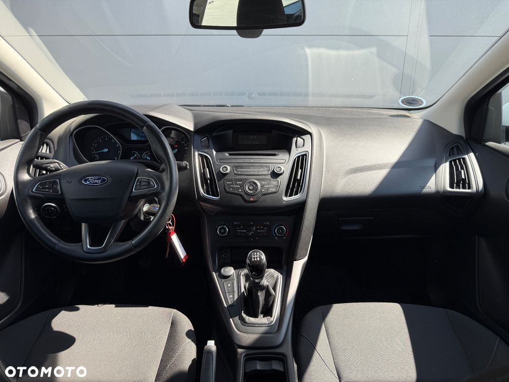 Ford Focus - 14