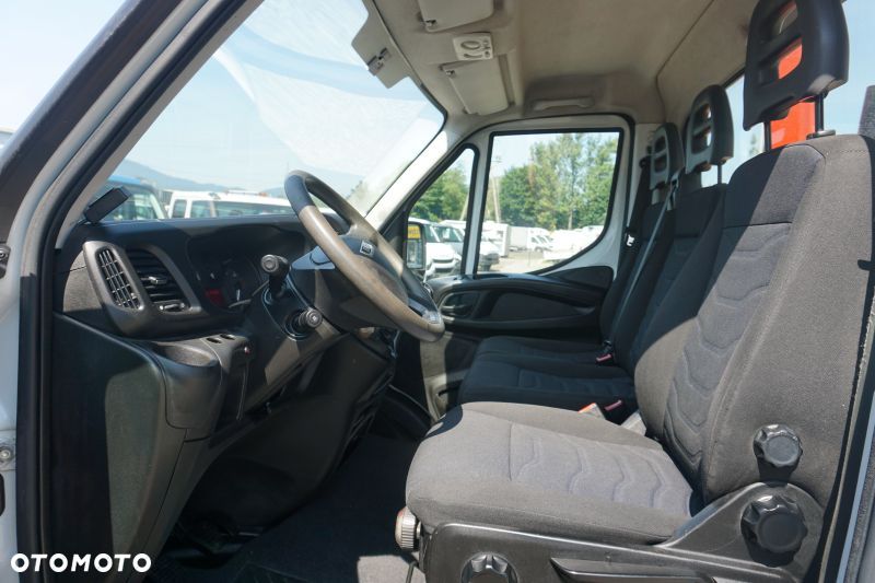 Iveco 35C14 wywrotka HDS żuraw - 6