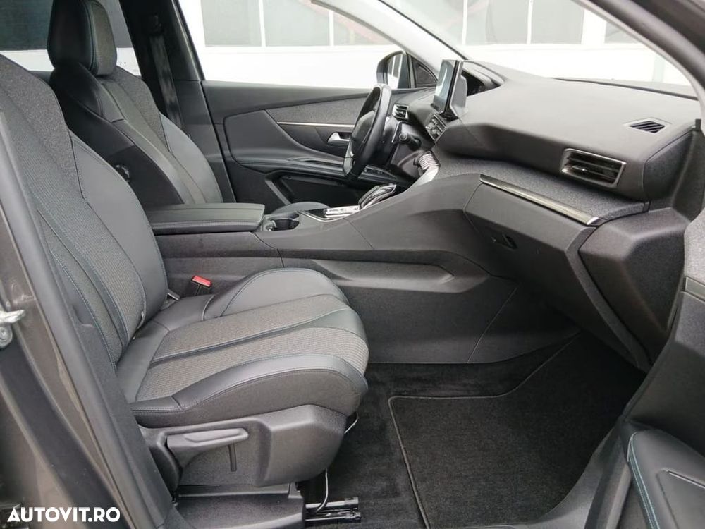 Peugeot 3008 1.2 PureTech S&S EAT8 Allure - 5