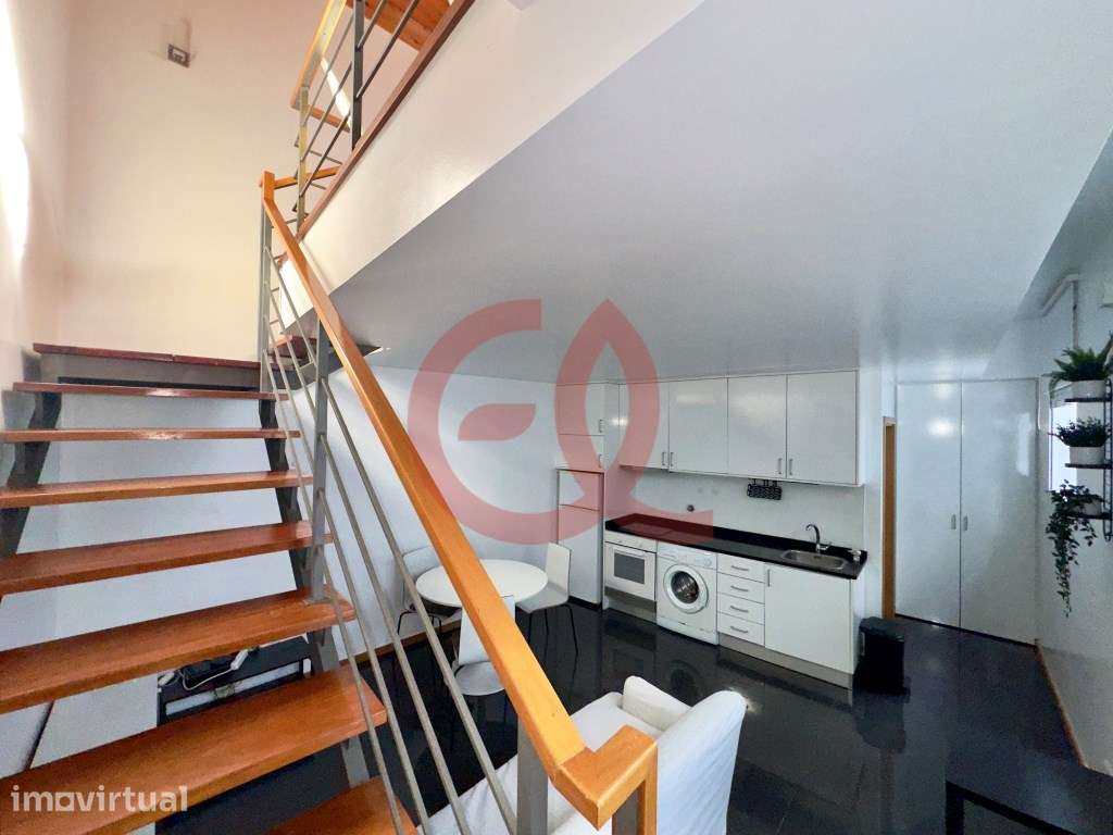 Apartamento T1 Duplex - Centro da Cidade - Grande imagem: 4/9