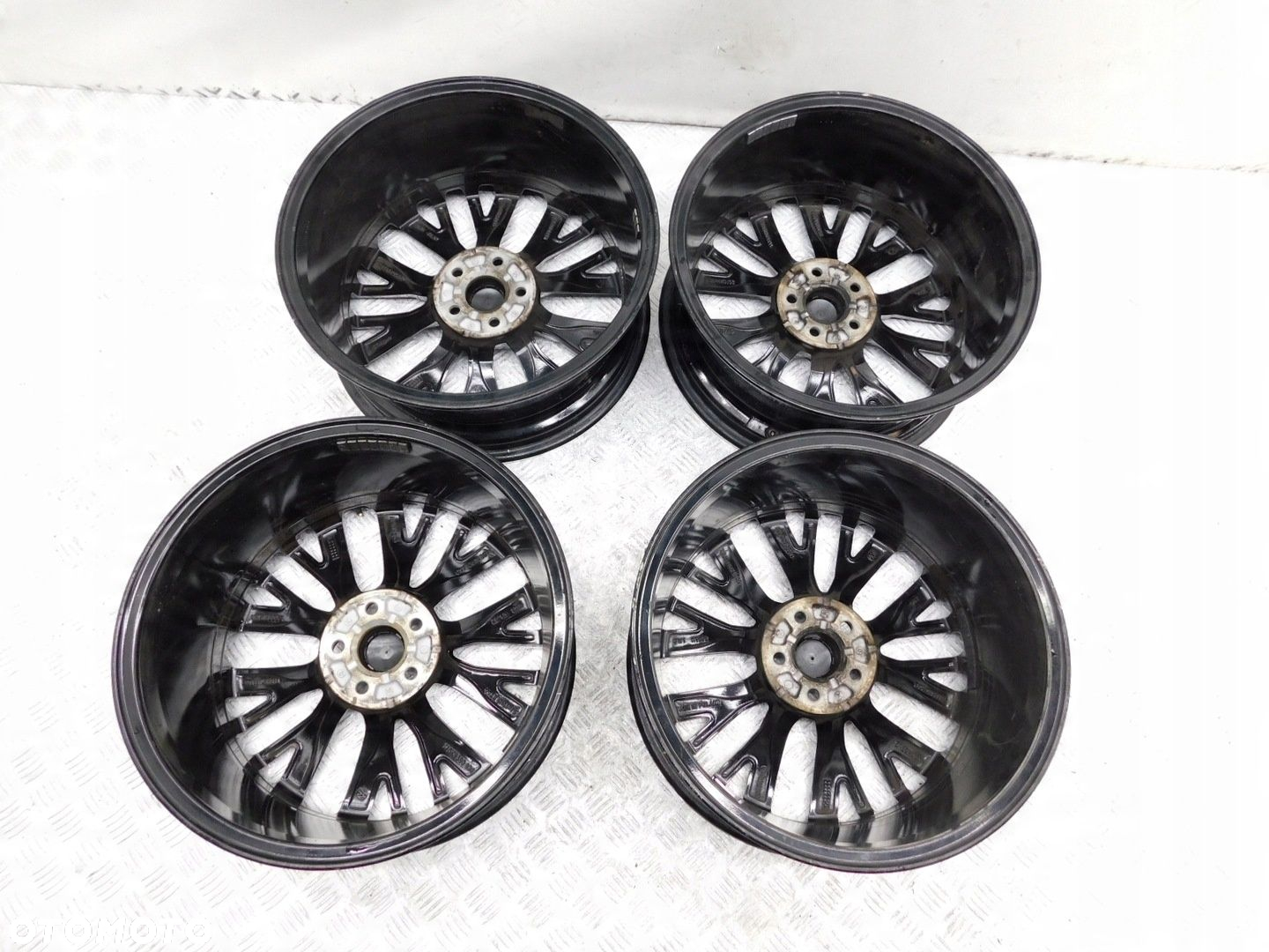 FELGI ALUMINIOWE 5x100 7,5jx17 - VW POLO 6R 6C GTi R-line - 15