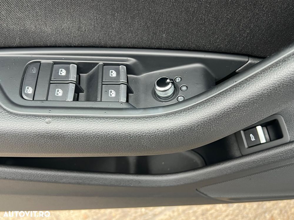 Audi A4 Avant 2.0 TDI S tronic - 7