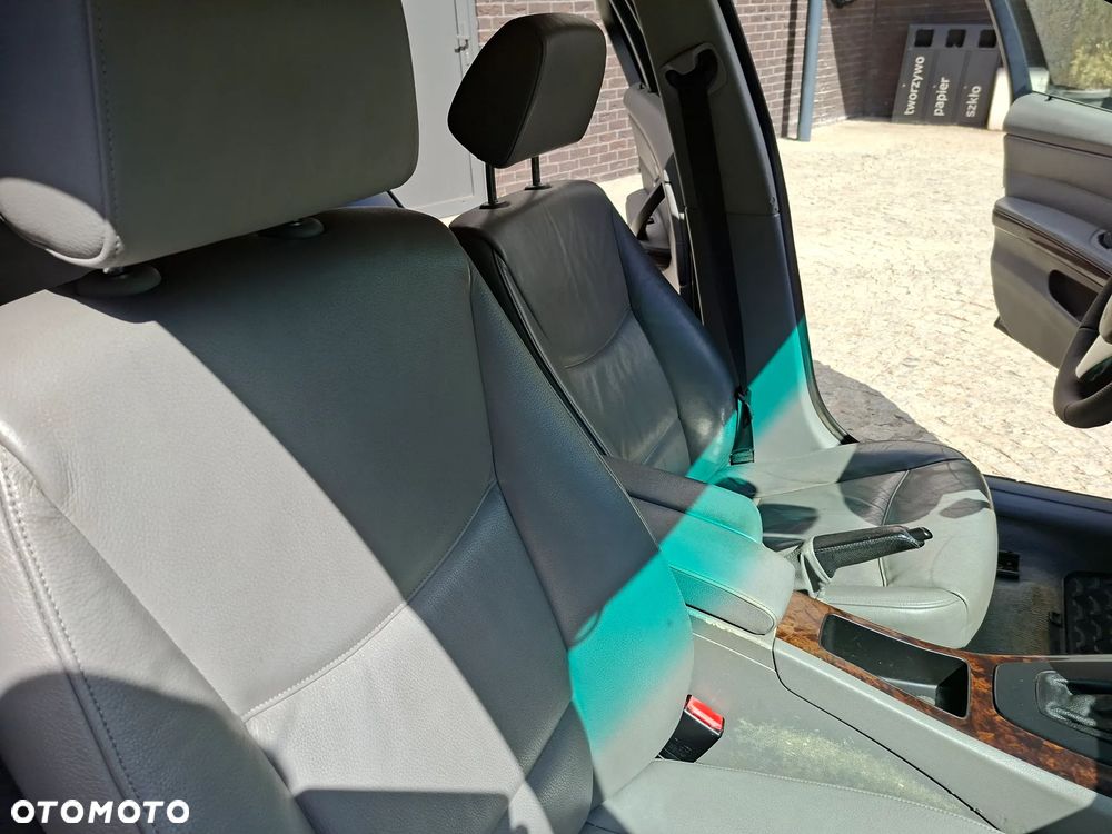 BMW Seria 3 - 18