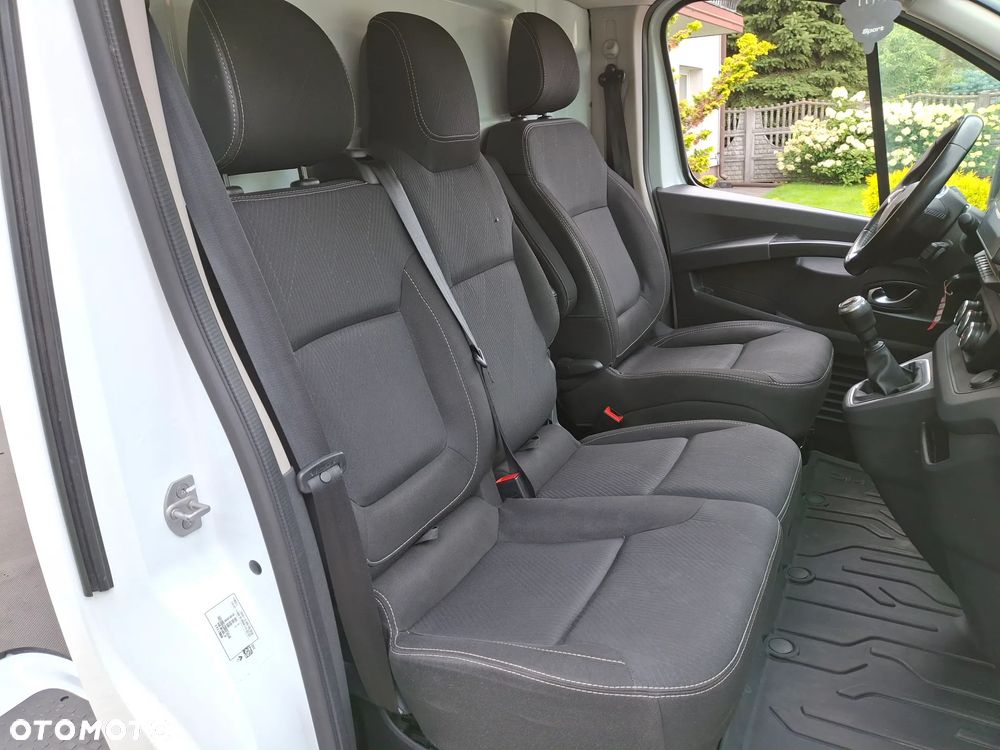 Renault Trafic - 19