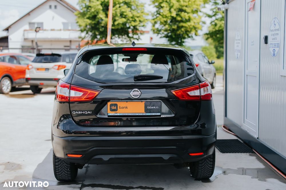 Nissan Qashqai 1.6 DCI ALL-MODE 4x4i ACENTA - 7
