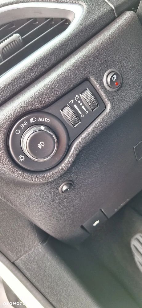 Chrysler Pacifica - 14