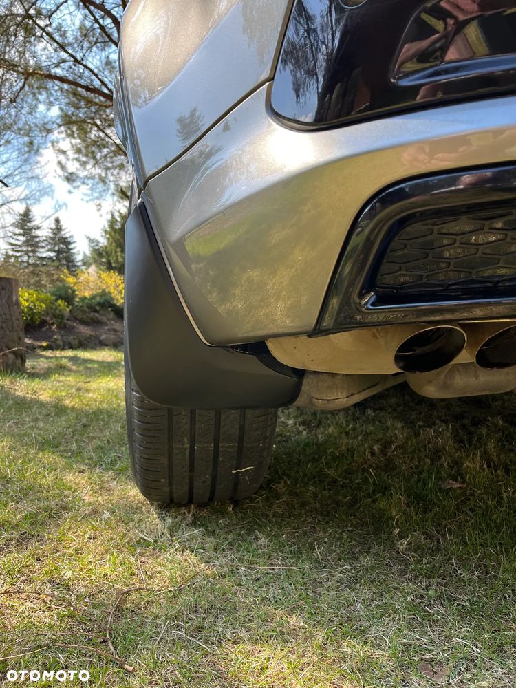 Land Rover Discovery Sport 2.0 D165 mHEV Dynamic SE - 22