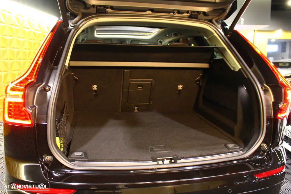 Volvo XC 60 D4 Geartronic Momentum - 21