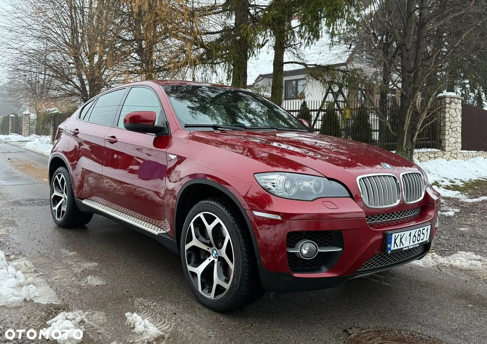 BMW X6 xDrive50i - 1