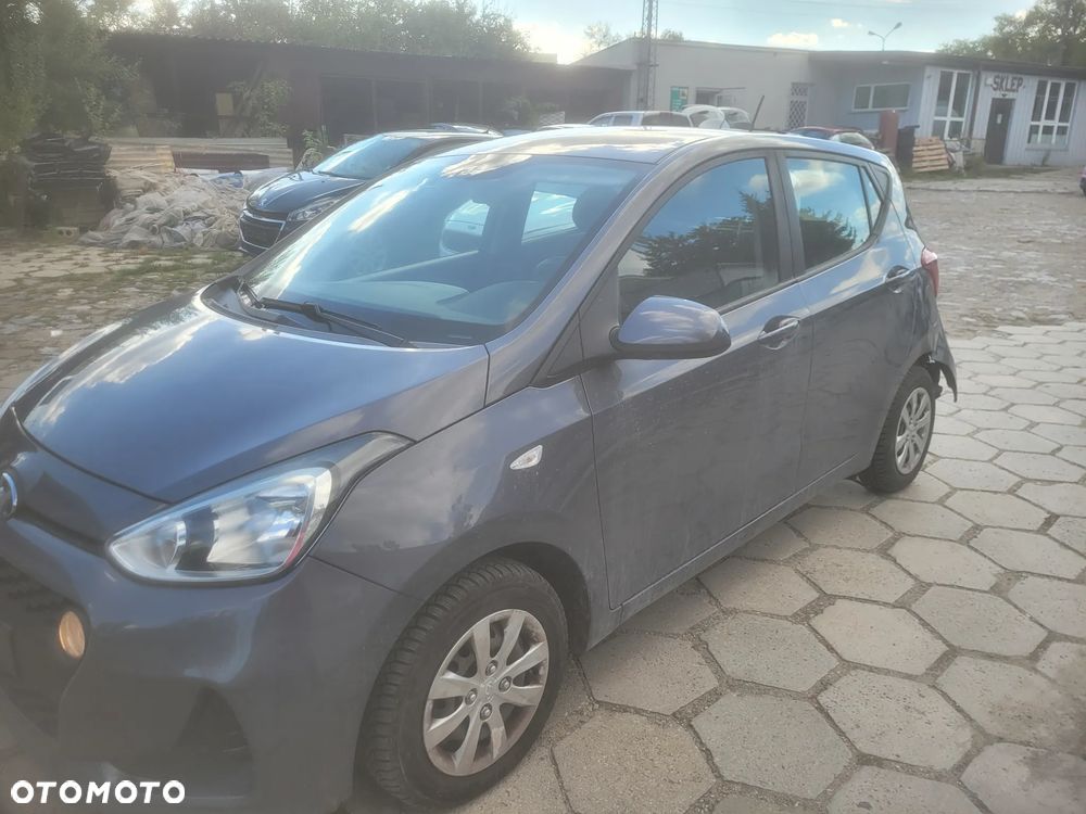Hyundai i10 1.0 YES Gold - 14