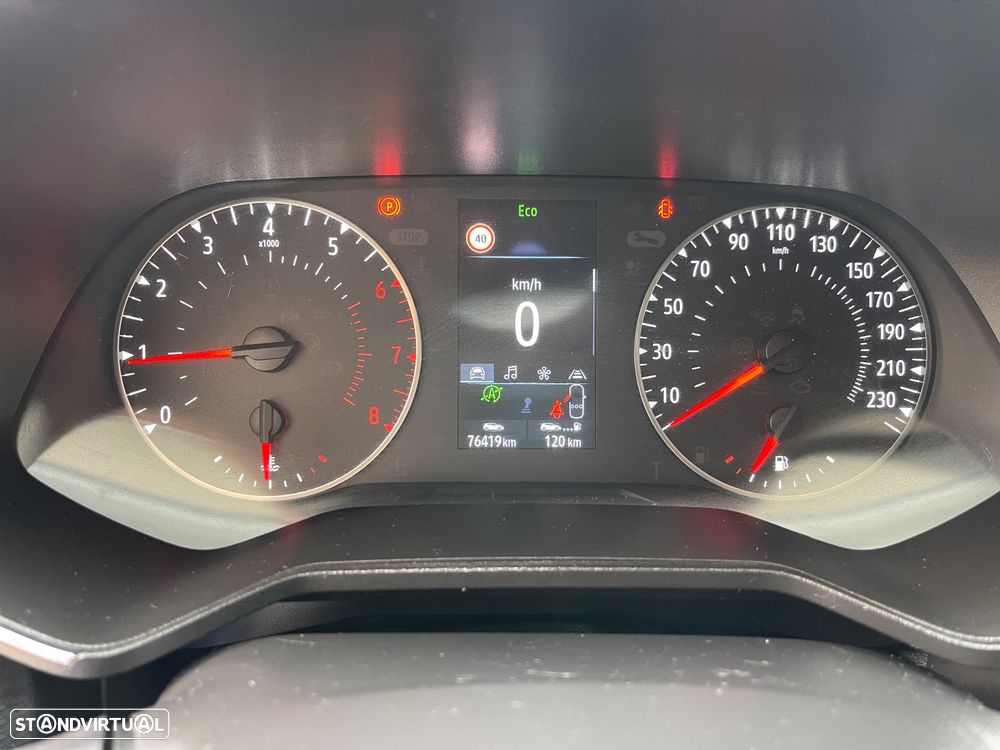 Renault Clio 1.0 TCe Exclusive - 11