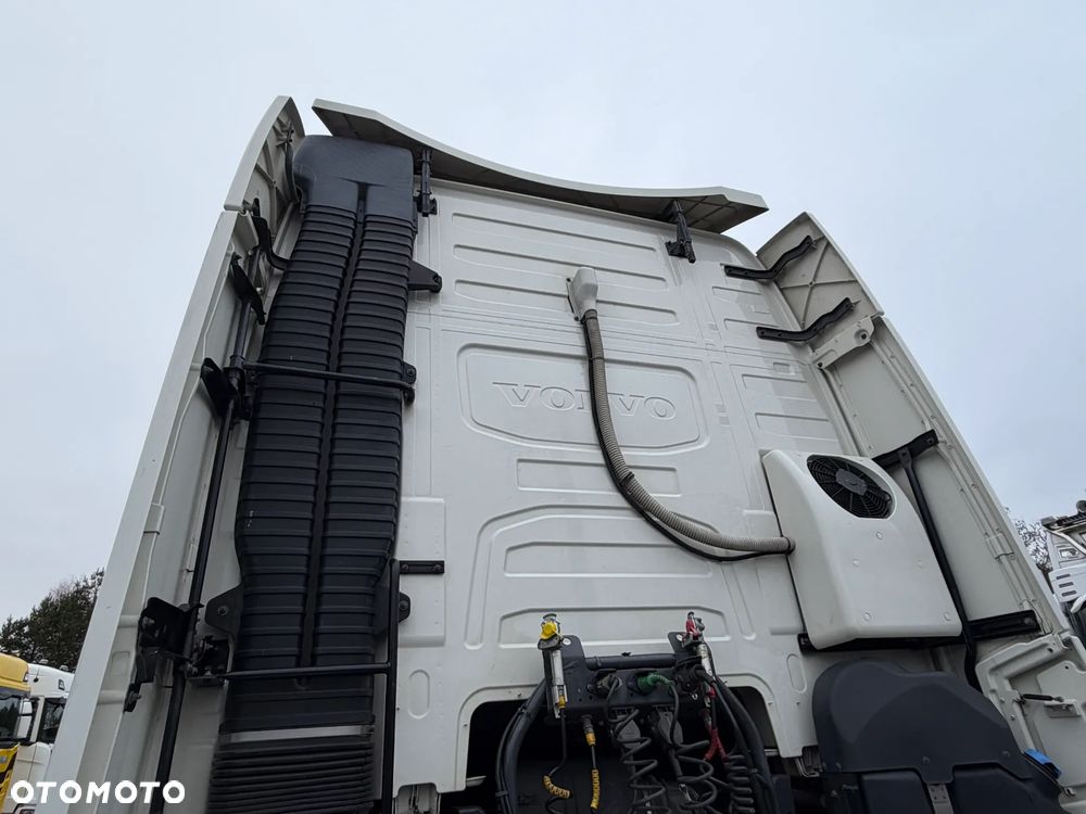 Volvo FH460 z Austrii kabina XL nowa hydraulika 600Tkm oryginalnego przebiegu - 26