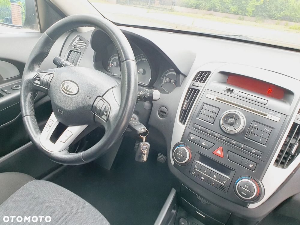 Kia Ceed 1.6 CVVT Spirit - 31