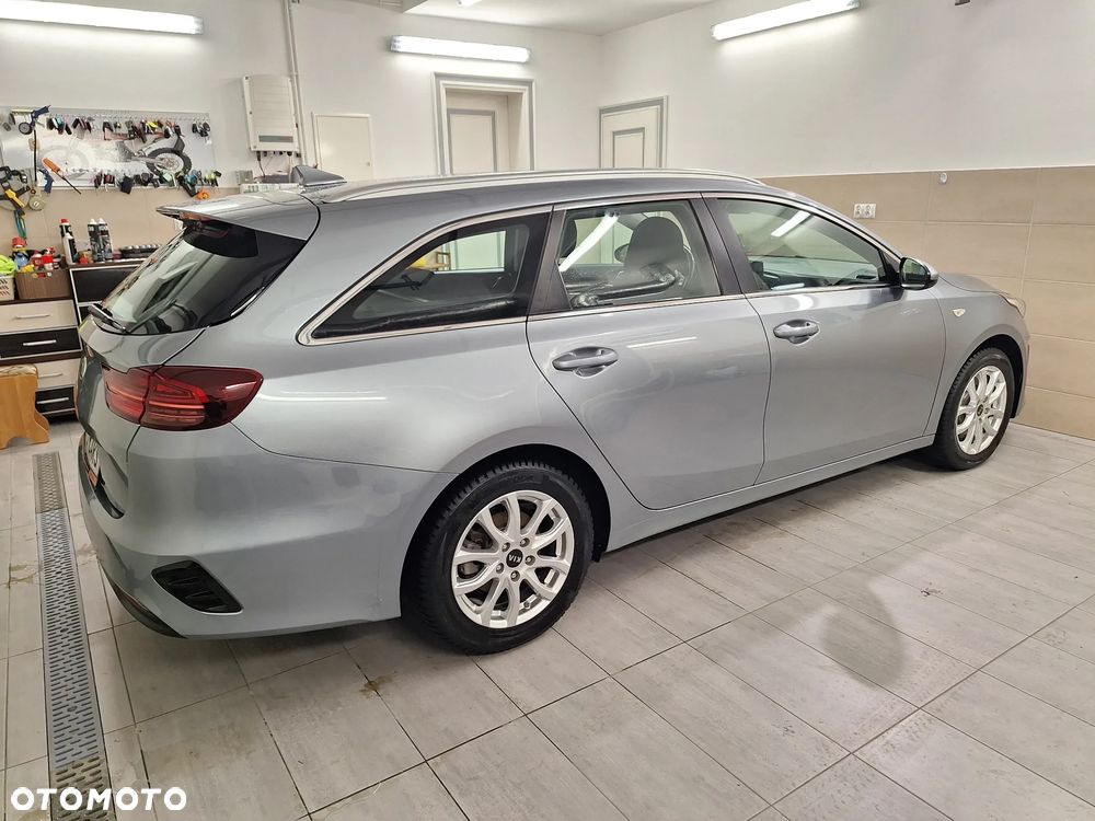Kia Ceed 1.4 CVVT ISG Dream Team Edition - 14