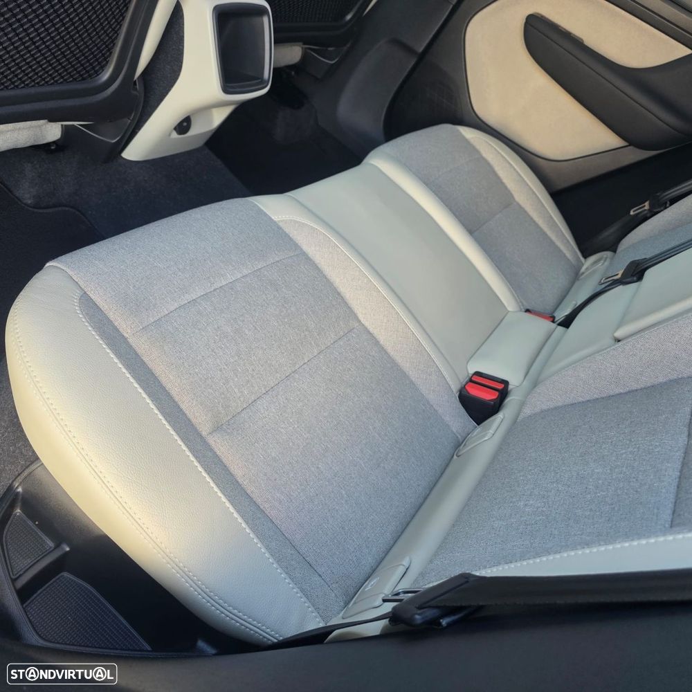 Volvo XC 40 1.5 T3 Momentum - 31