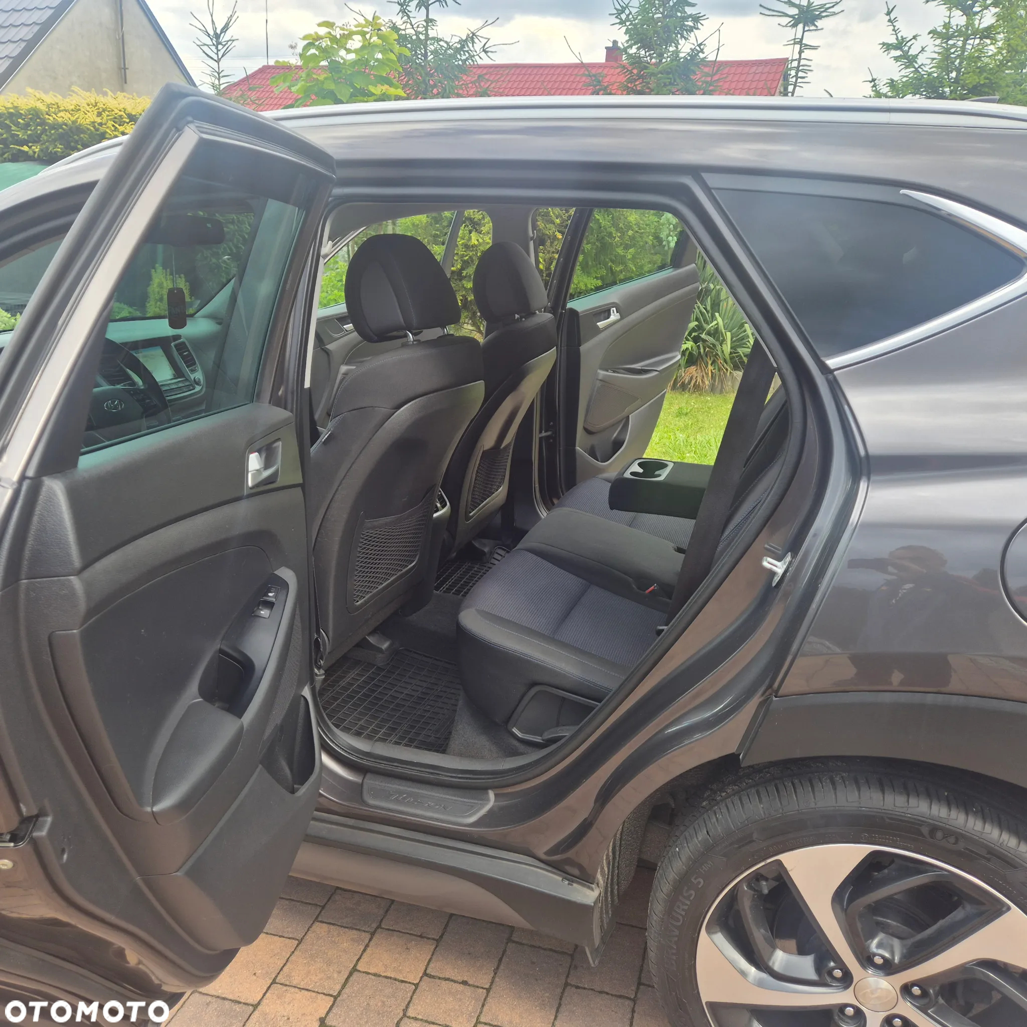 Hyundai Tucson 1.7 CRDI BlueDrive Comfort 2WD - 14