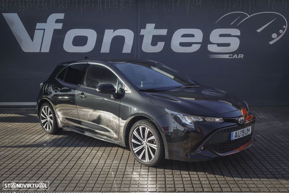 Toyota Corolla 1.8 Hybrid Exclusive - 4