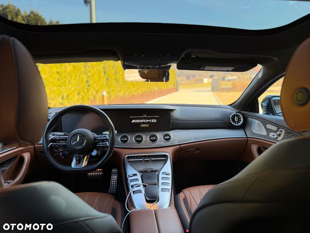 Mercedes-Benz AMG GT 43 4-Matic+ - 13