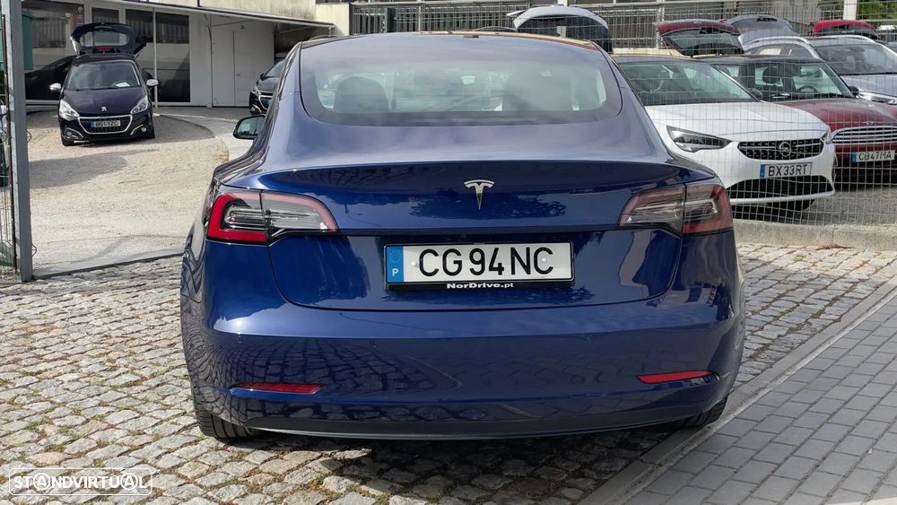 Tesla Model 3 Standard Range Plus RWD - 5
