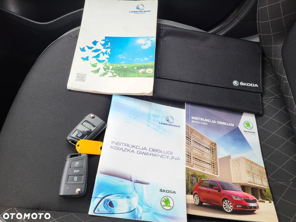 Skoda Fabia 1.0 Ambition - 19
