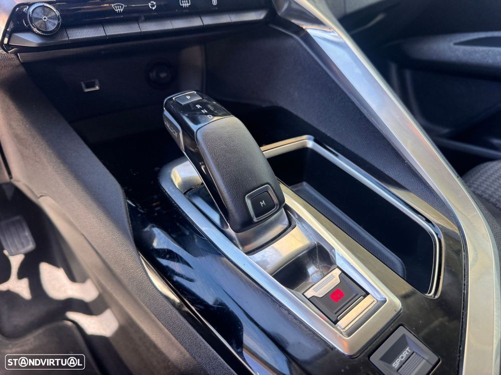 Peugeot 5008 PureTech 130 EAT8 Stop & Start Active - 8