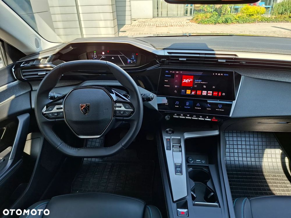 Peugeot 308 1.2 PureTech Allure S&S EAT8 - 23
