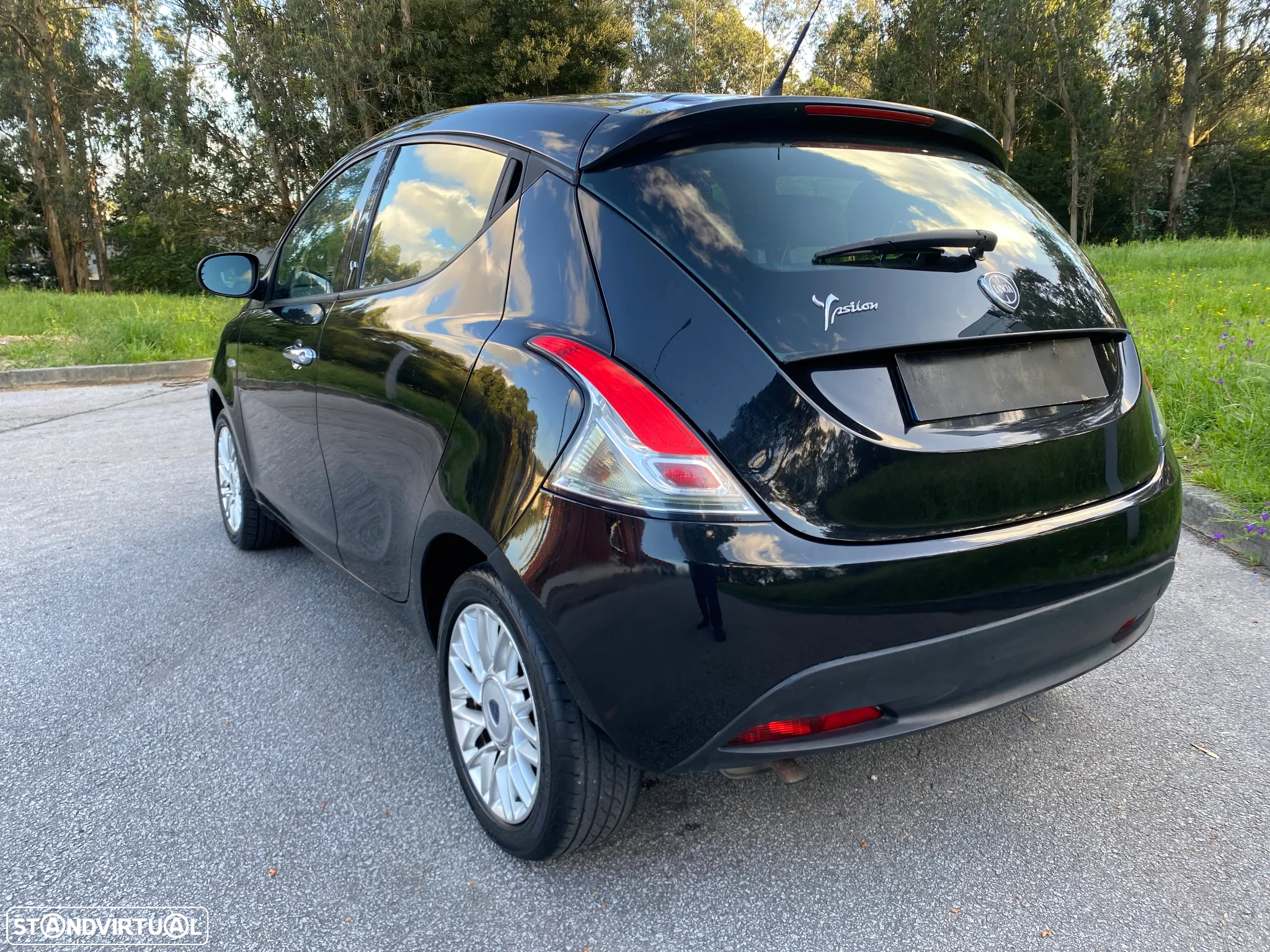 Lancia Ypsilon 1.2 S&S Fashion - 28
