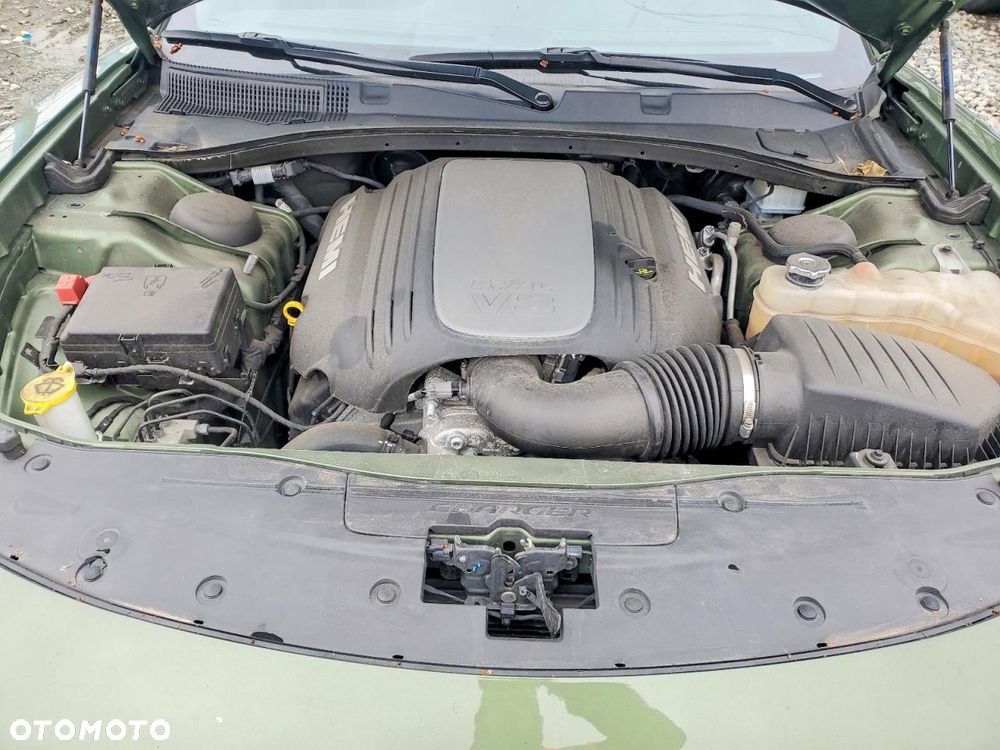 Dodge Charger 5.7 R/T - 12