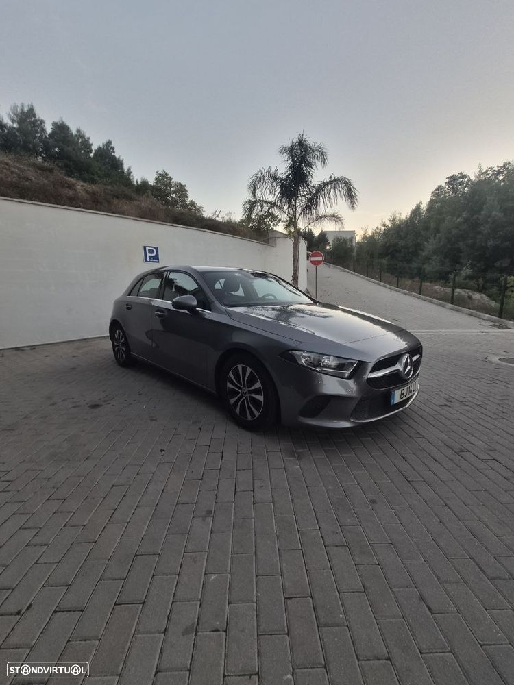 Mercedes-Benz A 180 d 7G-DCT - 12