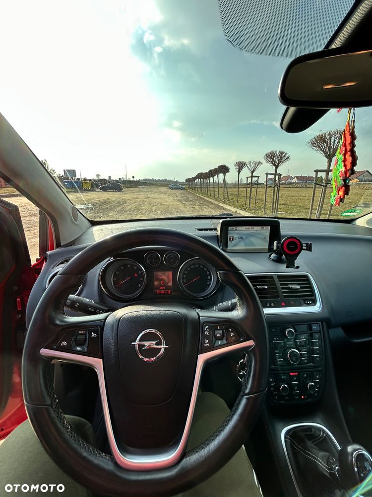 Opel Meriva 1.4 T Cosmo S&S - 18
