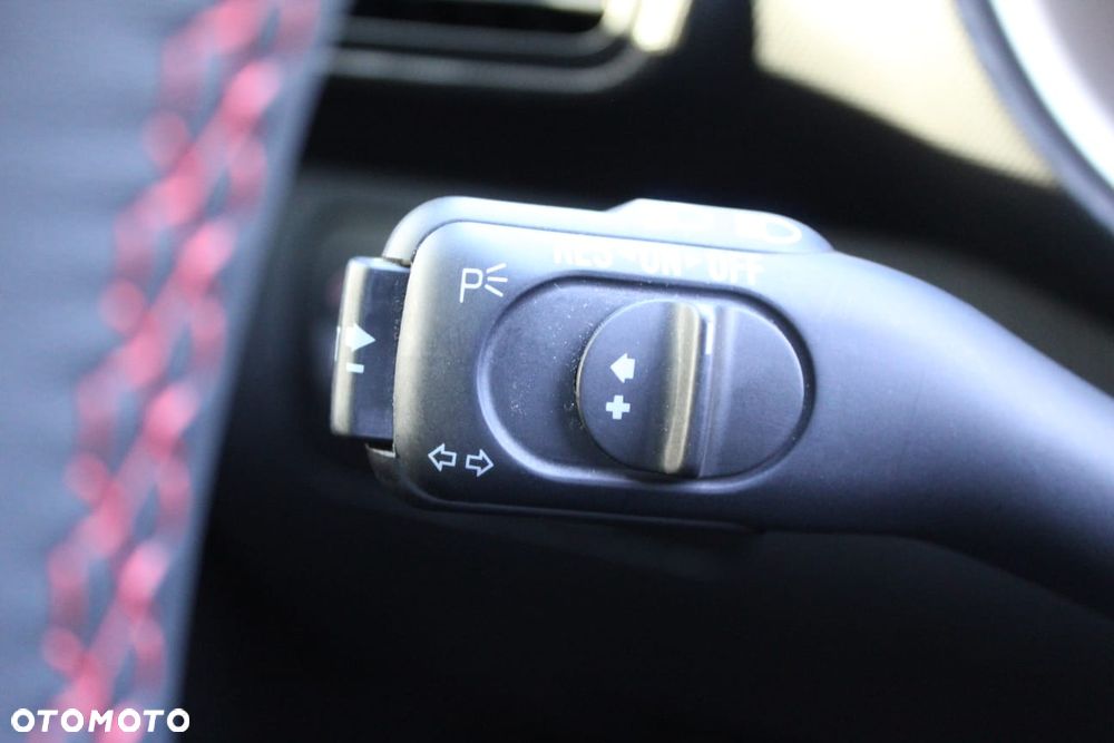 Seat Leon 1.9 TDI Top Sport - 4